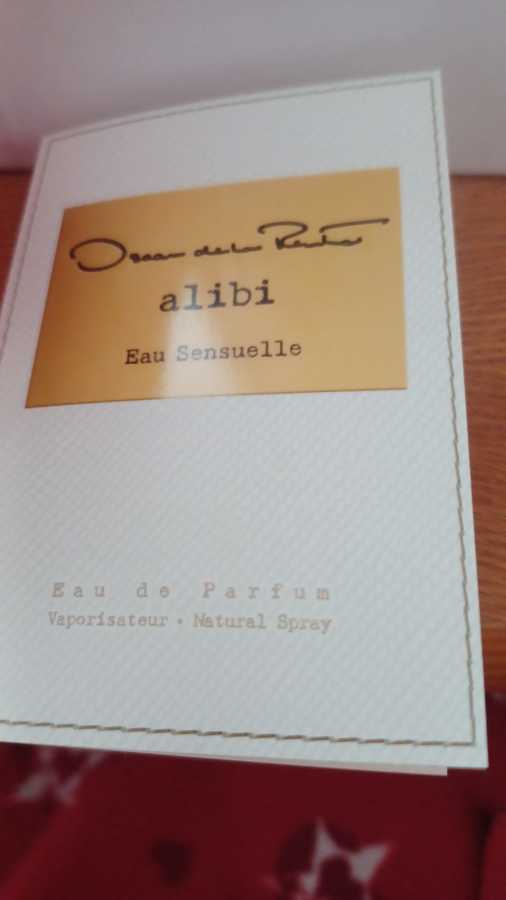 Hajuvesinäyte Oscar de la Renta Alibi