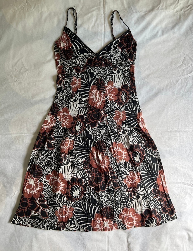 H&M mekko, koko 40, vähän käytetty/hyväkuntoinen