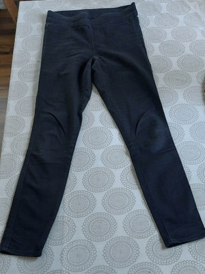 Housut koko 38 H&M leggings-tyyppiset farkut