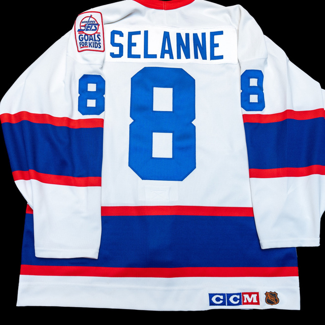 Teemu Selänne Winnipeg Jets CCM Center Ice "Made in Canada"