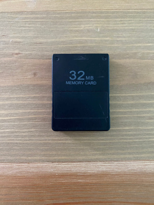PS2 Playstation 2 muistikortti 32 MB *UUSI*