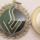 VANHA Merkki Jetoni Urheilu SV Mestari Messinkiä Emali 1947 - pikkukuva 1
