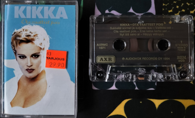 KIKKA -Ota vaatteet pois -Kasetti, AXRMC 1071,v.1994