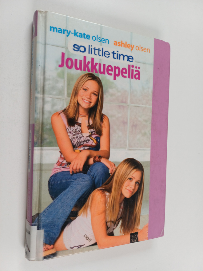 Kylie Adams : Joukkuepeliä