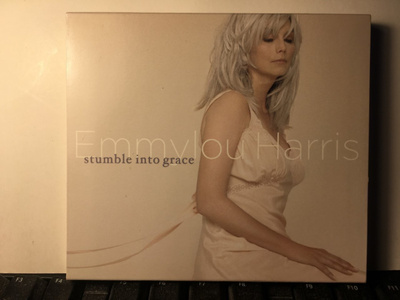 EMMYLOU HARRIS: Stumble Into Grace, CD