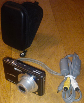 Panasonic Lumix DMC-FS15 Digikamera & Säilytyslaukku