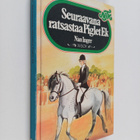 Nan Inger : Seuraavana ratsastaa Piglet Ek - pikkukuva 1