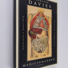 Robertson Davies : Medicinmannen : en roman - pikkukuva 1