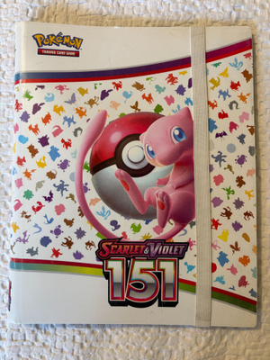 Pokemon Scarlet & Violet 151 korttikansio Mew (360-kortit)
