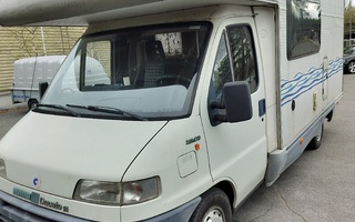2313. Matkailuauto Fiat 'Autoroller' vm. 2000.