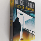 Mike Carey : Thicker Than Water - pikkukuva 1
