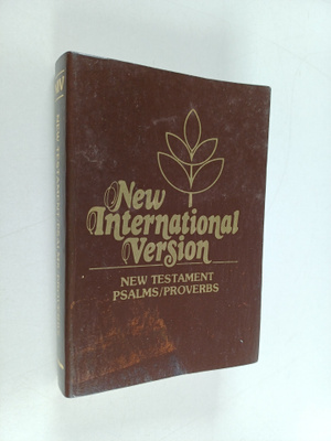 New International Version of New Testament, Psalms and Pr...