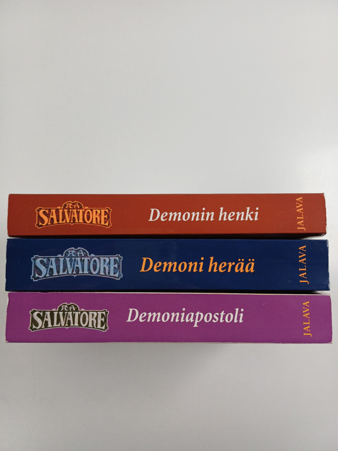 R. A. Salvatore : Demonisota 1-3 : Demoni herää ; Demonin...