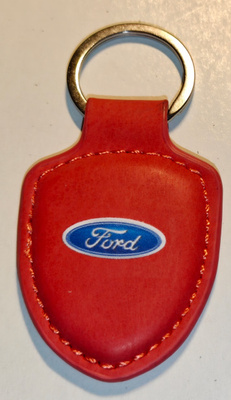 Pieni nahkainen punainen Ford avaimenperä #31726