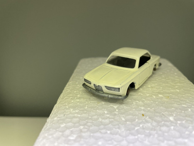 Best-Box BMW 2000 CS leluauto 60-luvulta