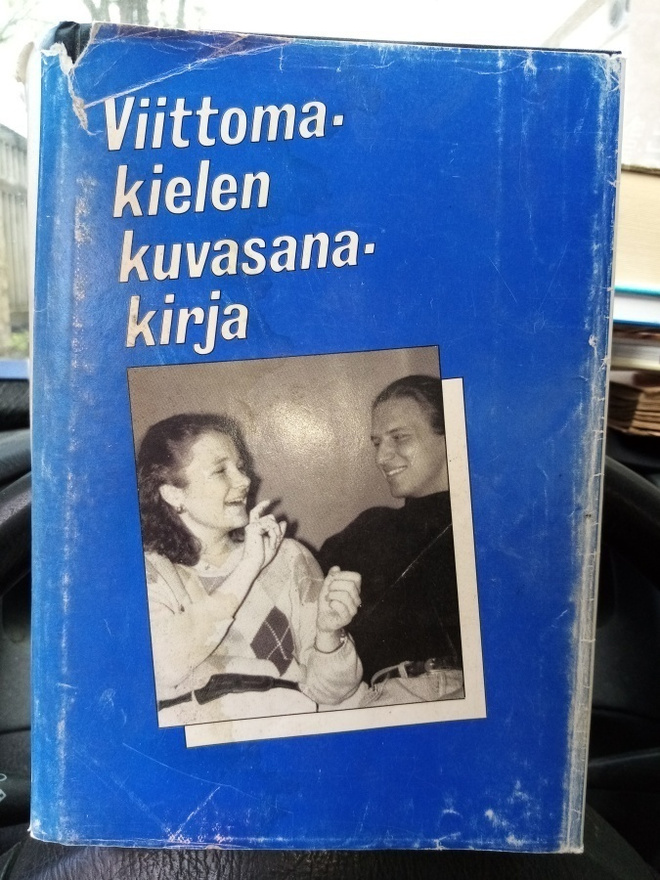 VIITTOMAKIELEN KUVASANAKIRJA (Sis.pk:t) 4 p. 1993