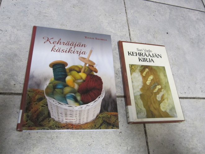 KEHRÄÄJÄN KÄSIKIRJA & KEHRÄÄJÄN KIRJA