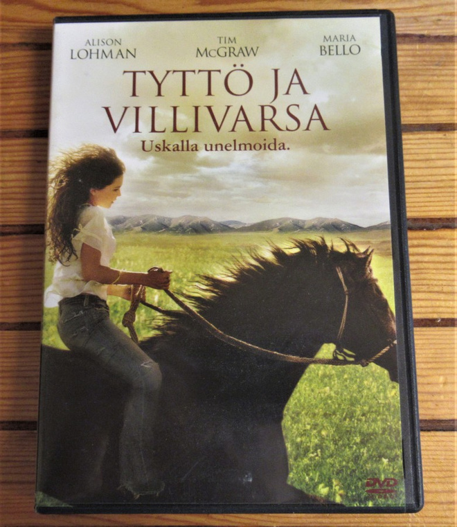 Tyttö ja villivarsa dvd-elokuva