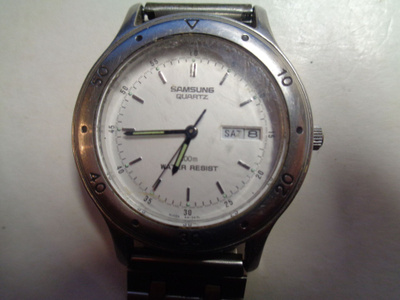 SAMSUNG QUARTZ 100m WATER RESIST