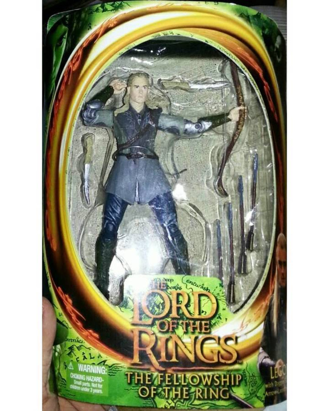 TOYBIZ - LOTR - LEGOLAS - HEAD HUNTER STORE.