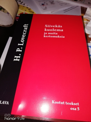 H. P Lovecraft Siivekäs kuolema ja muita kertomuksia