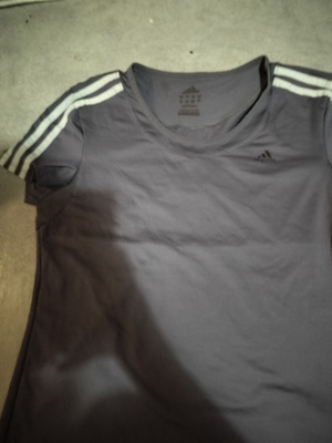 Adidas naisten paita