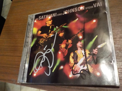 V/A - G3 LIVE IN CONCERT CD SATRIANIN JA VAIN NIMMARILLA