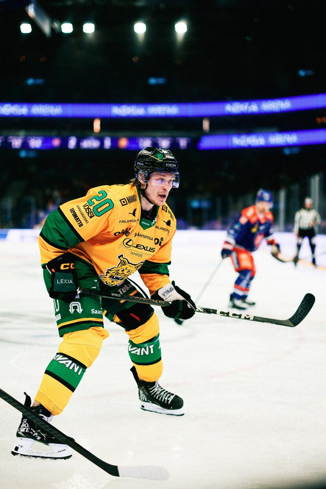 #20 Kasper Björkqvist - Ilves - Game Worn 2025-2026