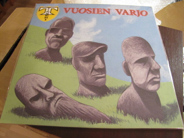 Tinneri Vuosien varjo lp soittamaton punk