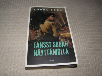 Lorna Cook Tanssi sodan näyttämöllä -nid
