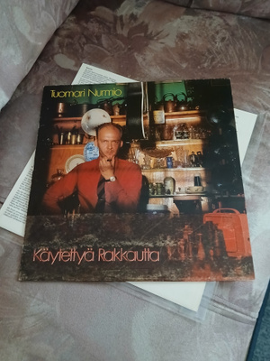 Tuomari Nurmio - Käytettyä Rakkautta LP