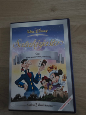 Walt Disneyn satukirjasto osa 1