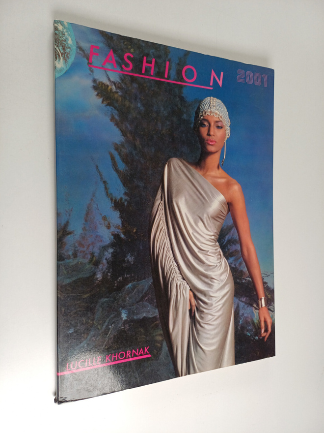 Lucille Khornak : Fashion 2001