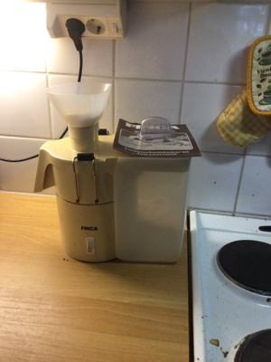 Finca tuoremehuautomaatti