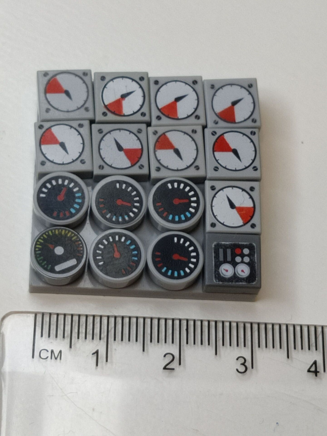Lego mittari laatat