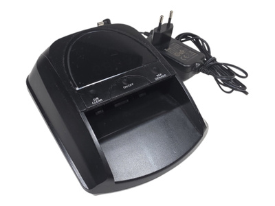 Rahantunnistuslaite (Cashtester CT 332 SD)