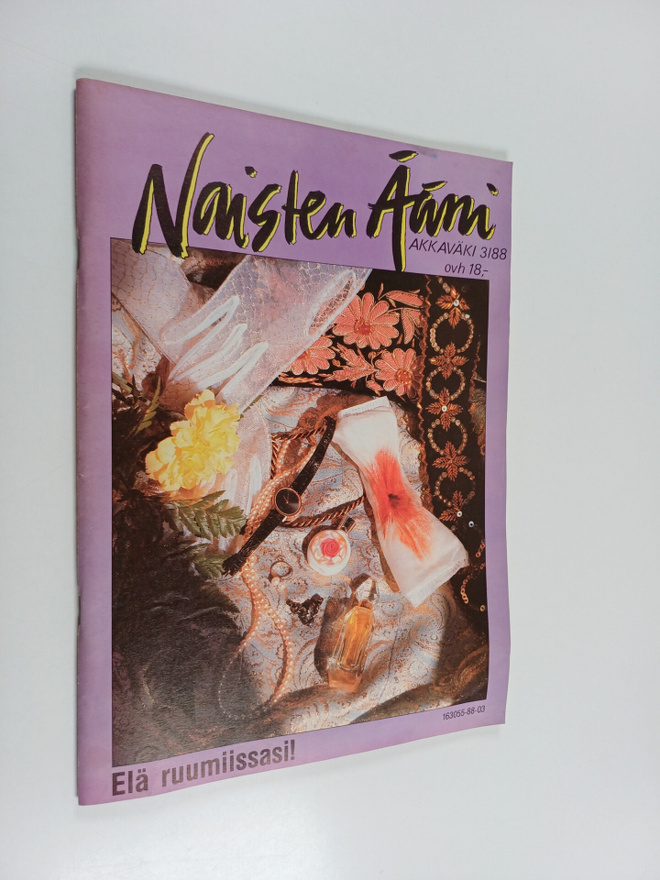 Naisten Ääni - Akkaväki 3/1988
