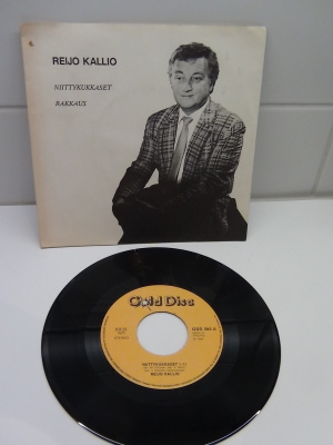 REIJO KALLIO 7´NIITTYKUKKASET, RAKKAUS
