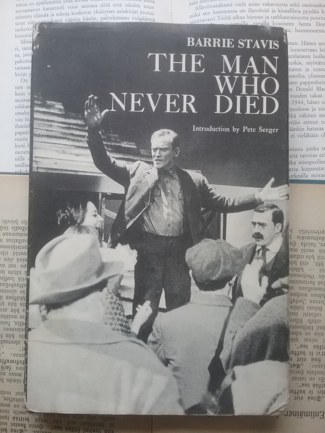 Barrie Stavis - The Man Who Never Died (hardcover)