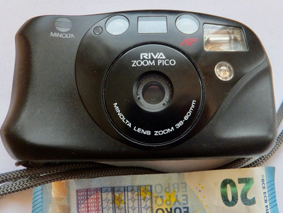 VANHA Kamera Minolta RIva Zoom Pico