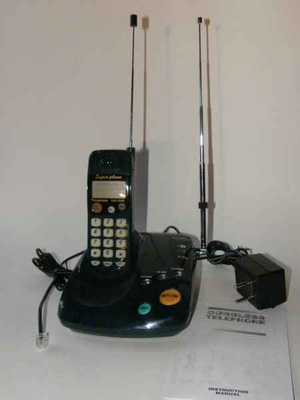Langaton puhelin PANAPHONE KXT-2328 ... onko viallinen?