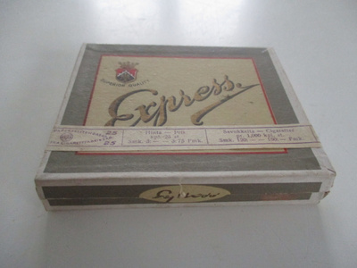 VANHA TUPAKKALAATIKKO - EXPRESS