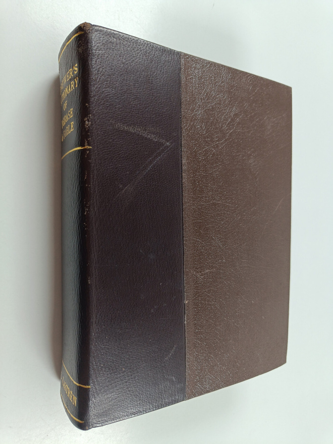 Adrian Room ym. : Brewer's Dictionary of Phrase & Fable