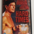 Hard Times ja Pimeyden Läheisyys suomitext DVD:t - pikkukuva 2