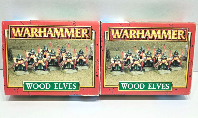 WH40K - 2kpl vanhoja Wood Elves laatikoita (ei figuureita)