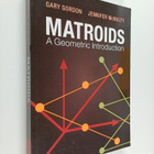 Gary Gordon : Matroids : a geometric introduction - pikkukuva 1