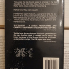 The FBI-KGB War: A Special Agent's Story (softcover) - pikkukuva 2