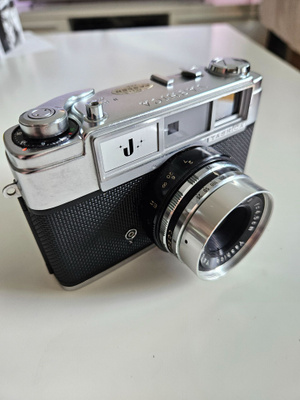 Yashica kamera (60-luvulta)