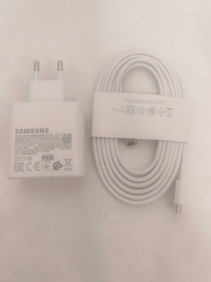 Samsung original 45W USB C -laturi 1m Samsung -kaapelilla