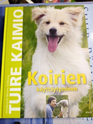 KAIMIO :  KOIRIEN KÄYTTÄYTYMINEN ( SIS POSTIKULU )